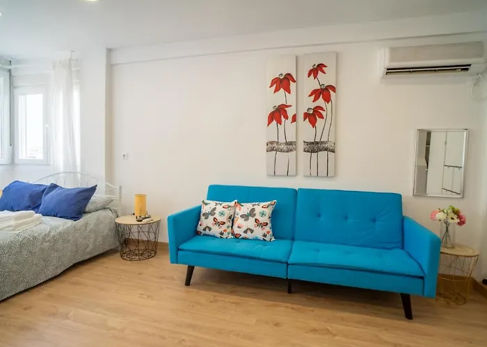 Apt. P/3 10\' From The Beach W/Wifi In Torremolinos